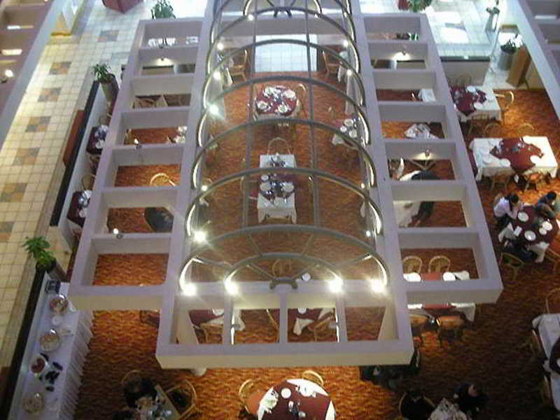 Hotel - By Ihg